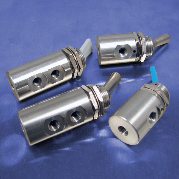 Detented Toggle Stainless Steel 3 Way Valves Pneumadyne 1052